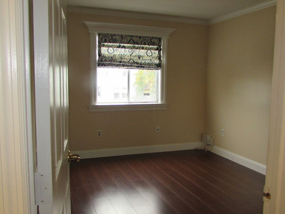 1st image of 431 Beach 35th St #2