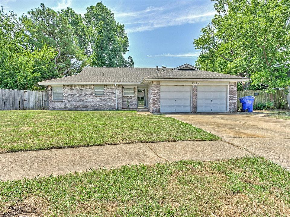 1st image of 1526 Sunrise Cir
