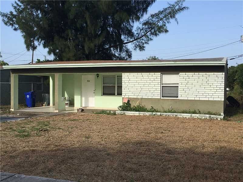 1st image of 524 NW 20th Ave