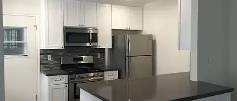 1157 Horn Ave #3 — Photo 3