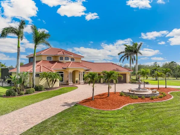 3700 Como St, Pt Charlotte, FL 33948