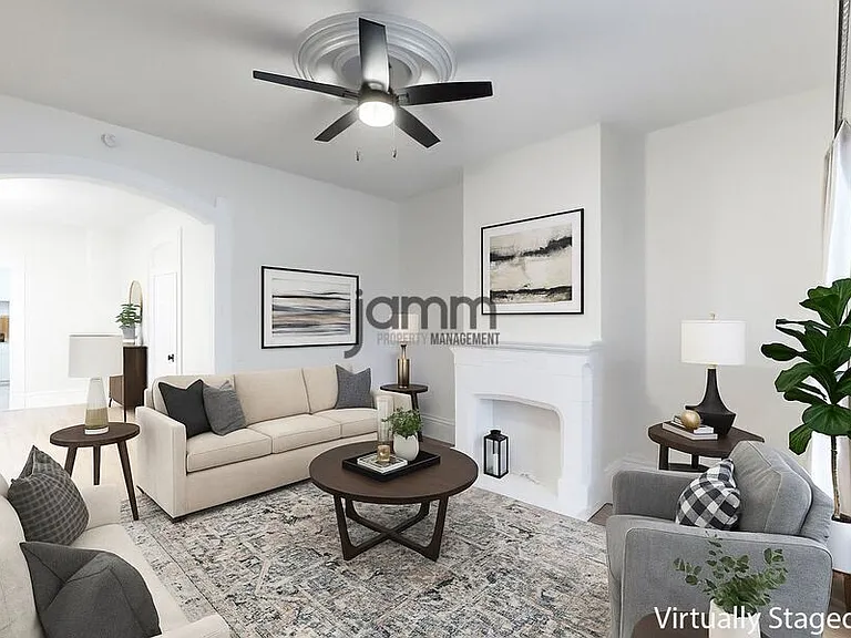 1851 W 52nd St #UPPER — Photo 3