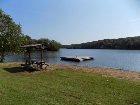 566 Waterford Rd, Gerald, MO 63037