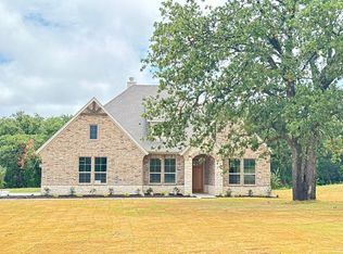 132 Oak Grove Way, Springtown, TX 76082