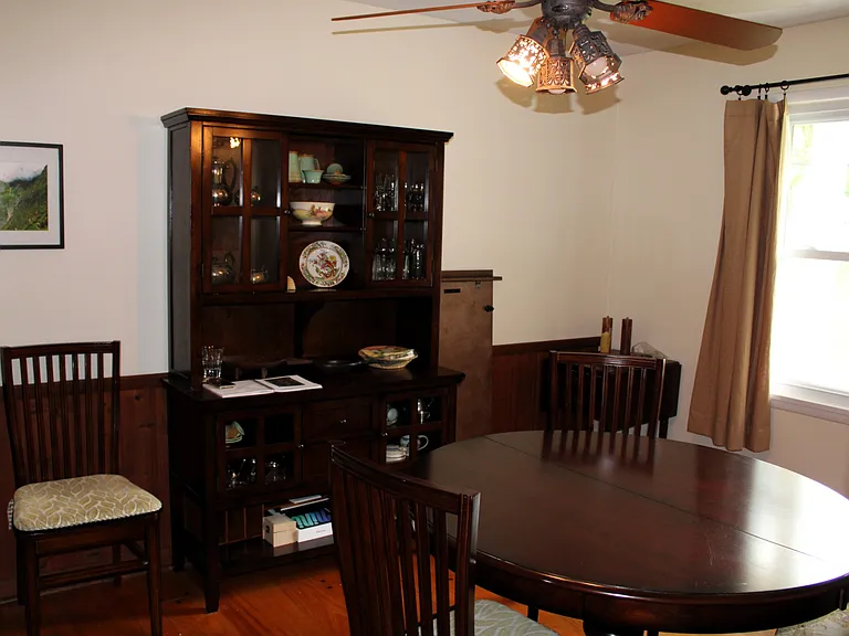 503 E Franklin St — Photo 7