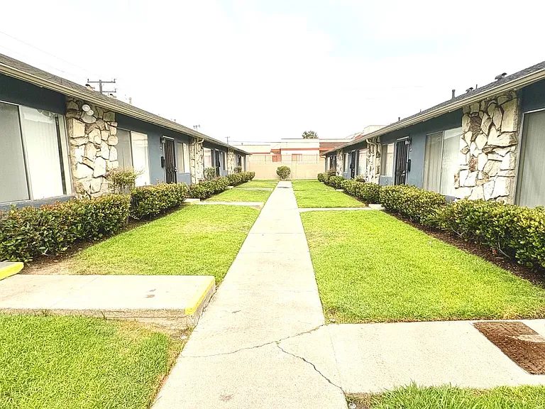 The Heritage Apartments — Photo 23