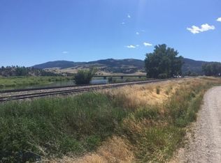 100 Barnes Ln, Wolf Creek, MT 59648