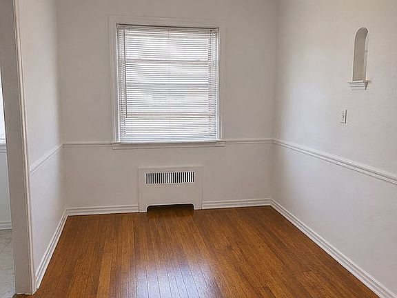 5th image of 10-19 116th St