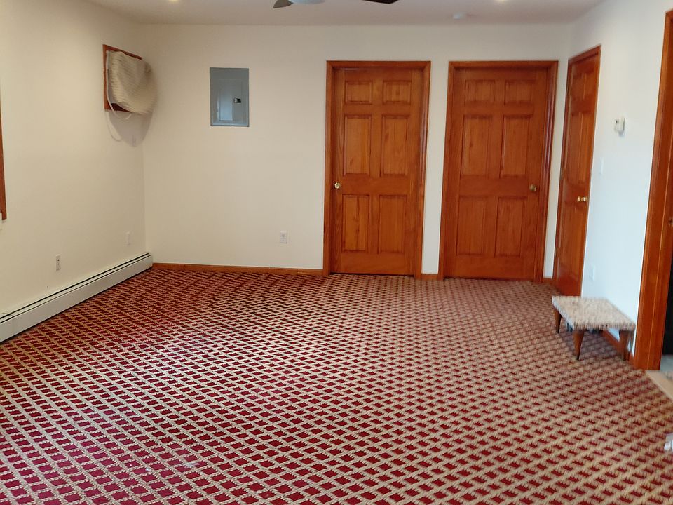 1st image of 1282 E 100th St Floor 1