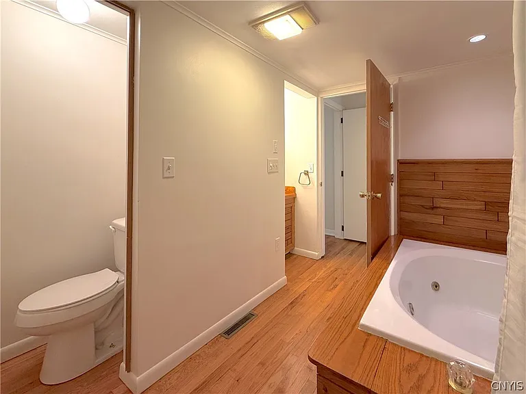 4055 Bristol Rd — Photo 25