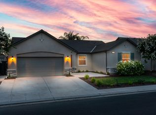 1664 Softwind Drive, Tulare, CA 93274