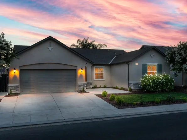 1664 Softwind Drive, Tulare, CA 93274