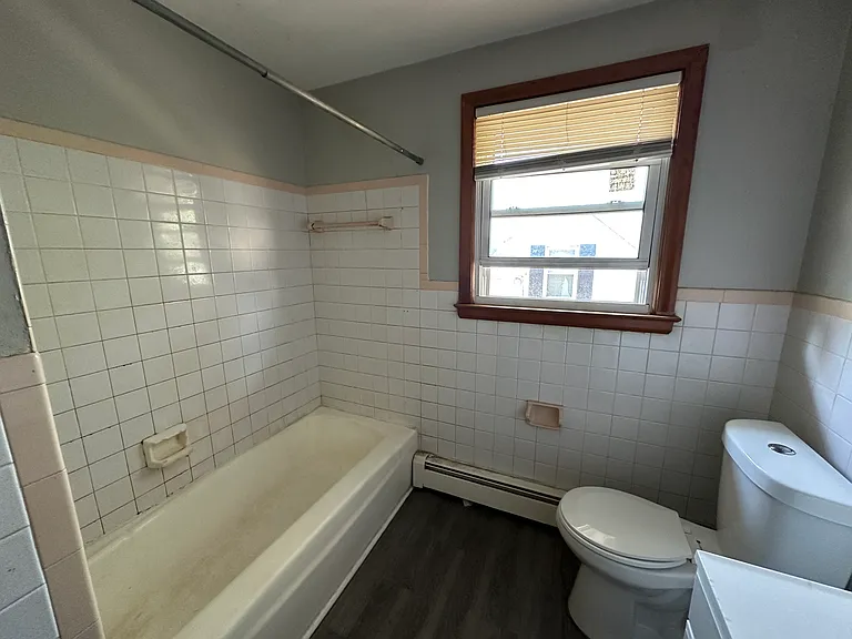 127 Warner St #2A — Photo 8