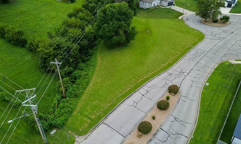 1st image of 2509 E Jones Ranch Pkwy