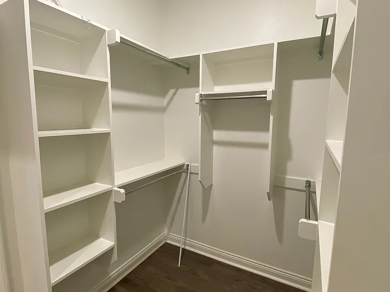 2557 Garden Dr — Photo 13