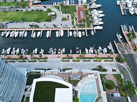 3rd image of 220 Lake Shore Drive #1908