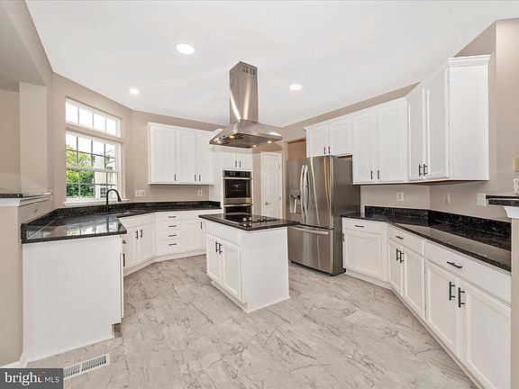 2nd image of 18845 Porterfield Way