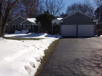 8 Rollingwood Dr, Pittsford, NY, 14534
