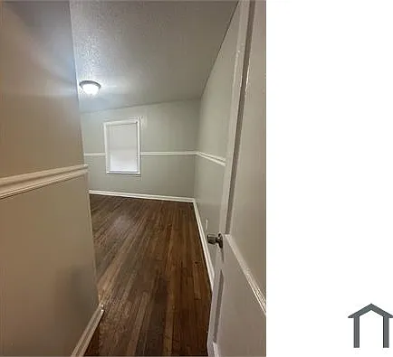 3 bed, $1,285 — Photo 4