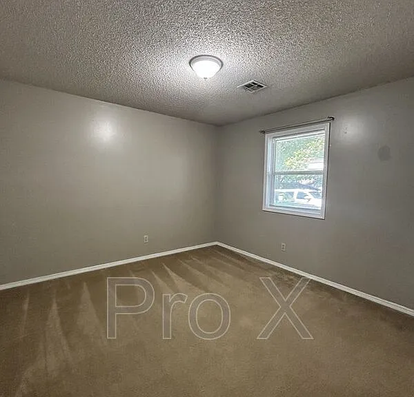 508 E Monroe St #B — Photo 9