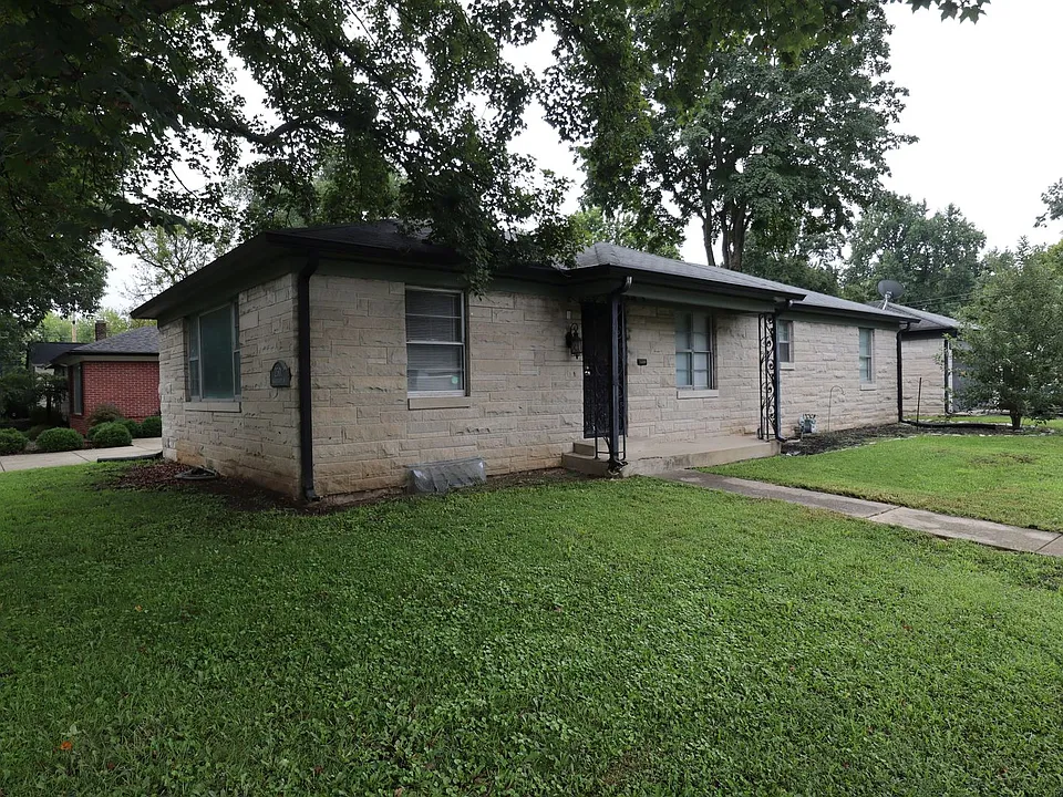 2301 Kessler Boulevard East Dr