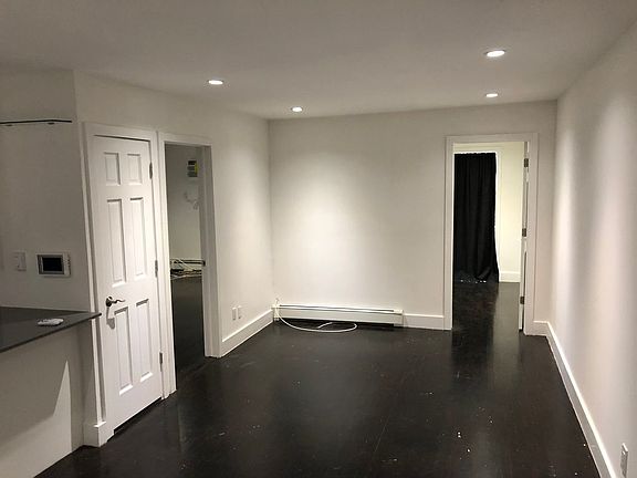 5th image of 1144 Welling Ct APT 2F