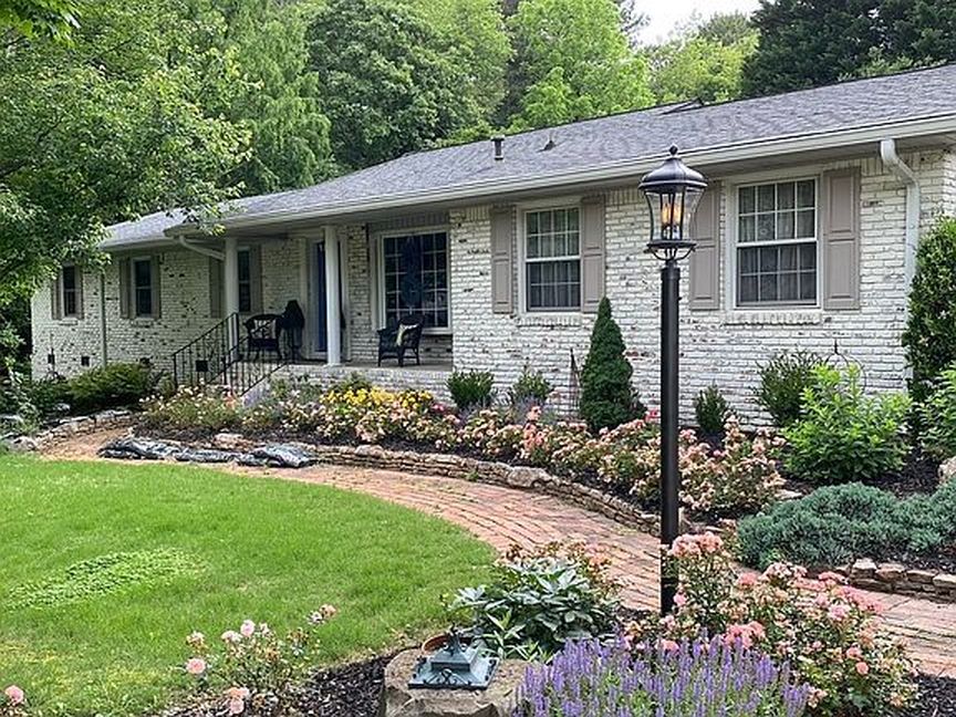 2661 Stoney Brook Ln NE - Property Image