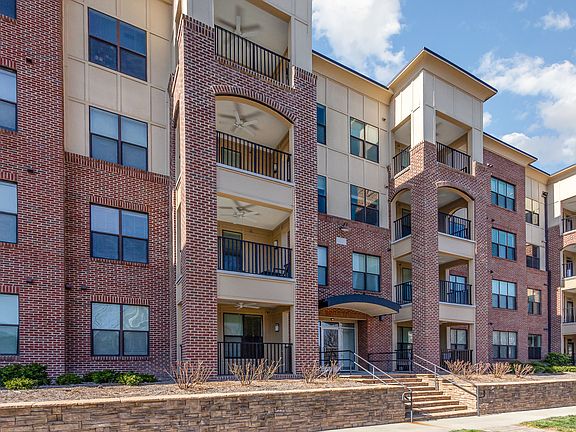 2nd image of 700 Finsbury St APT 304