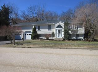 16 Sweetwater Dr, Coventry, RI 02816