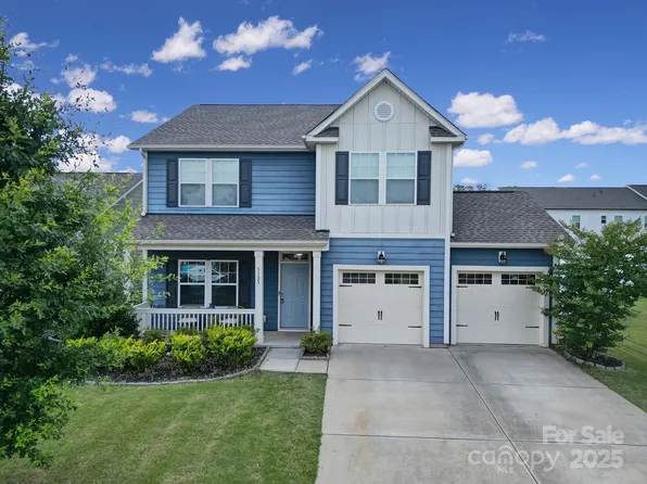 5125 Thomasville Dr, Belmont, NC 28012