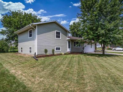 901 Frost St, Grundy Center, IA, 50638