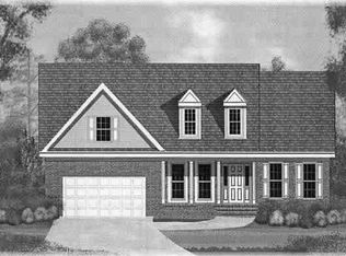 229 Equestrian Ln, Raeford, NC 28376