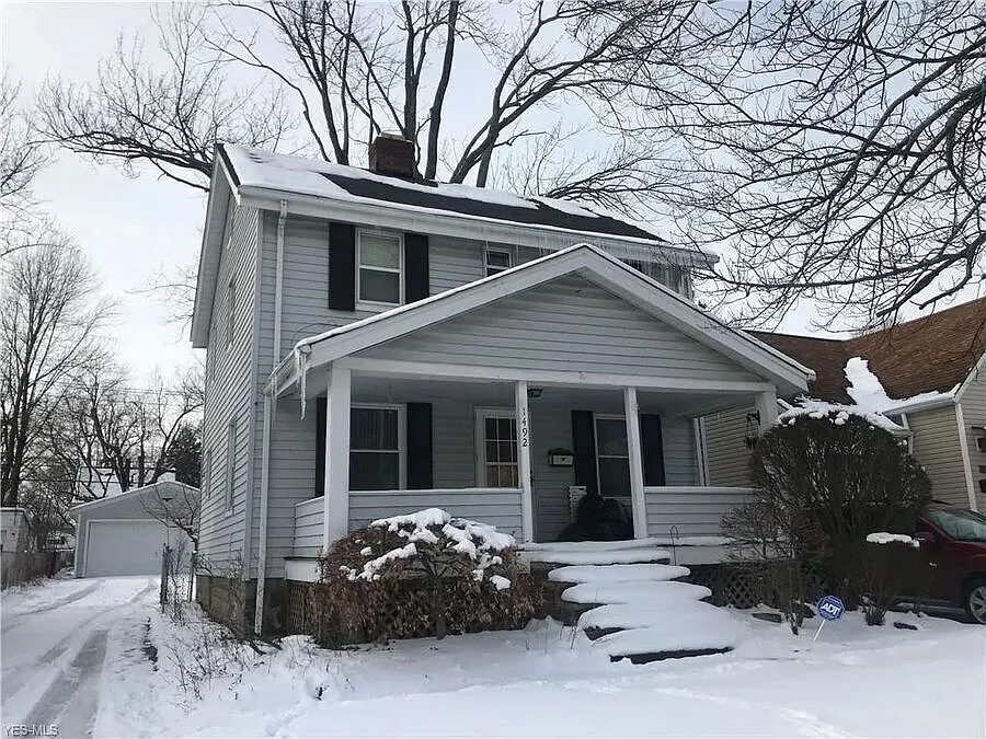 1492 Maplegrove Rd