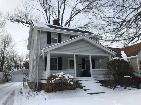 1492 Maplegrove Rd, Cleveland, OH 44121