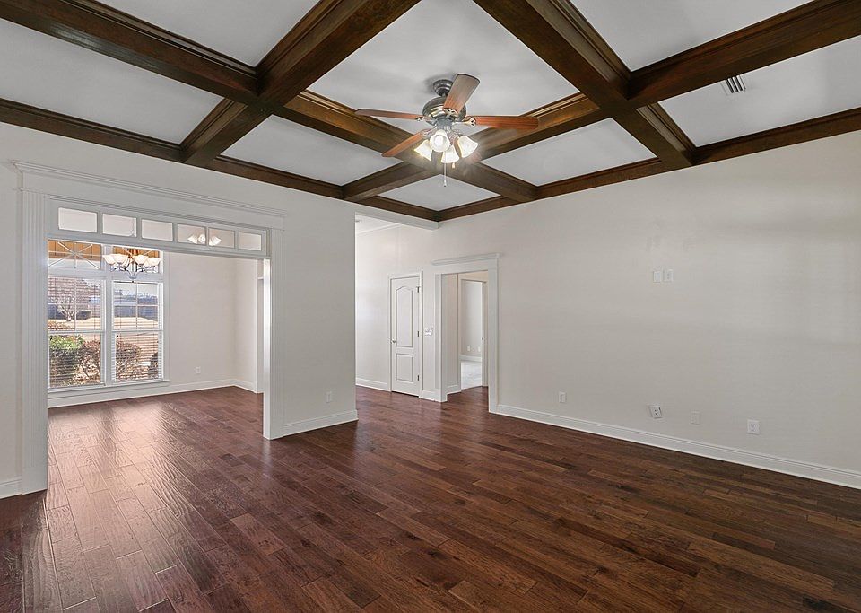 223 Glen Oaks Dr, Dothan, AL 36301 | Zillow
