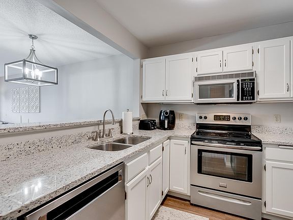 2nd image of 1920 Shenandoah Ct N #F