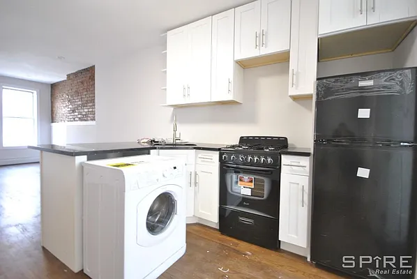 Rented by Spire Group | media 14