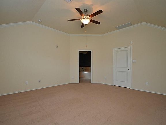 4th image of 2919 Winslow Forest Ln