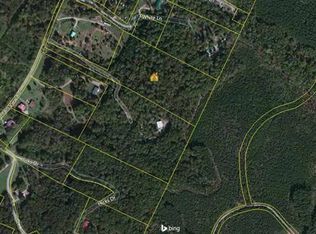 936 Mountain View Rd, Benton, TN 37307