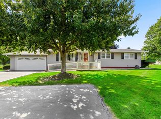 715 N Moran Rd, Trivoli, IL 61569