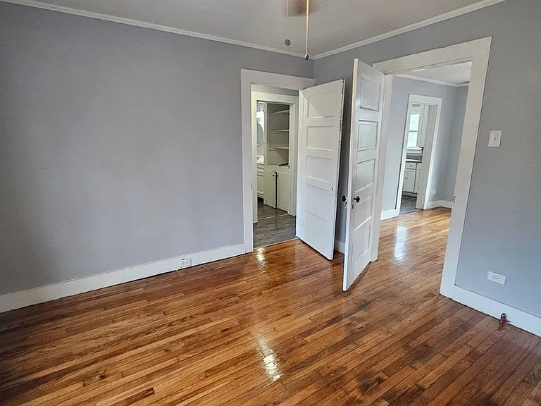 735 Floyd St — Photo 21