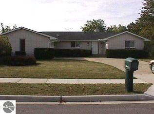 620 Orchard St, Standish, MI 48658