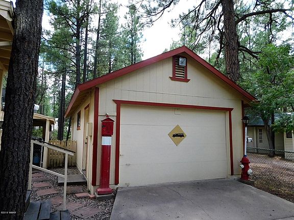 4th image of 3659 Petes Retreat Rd