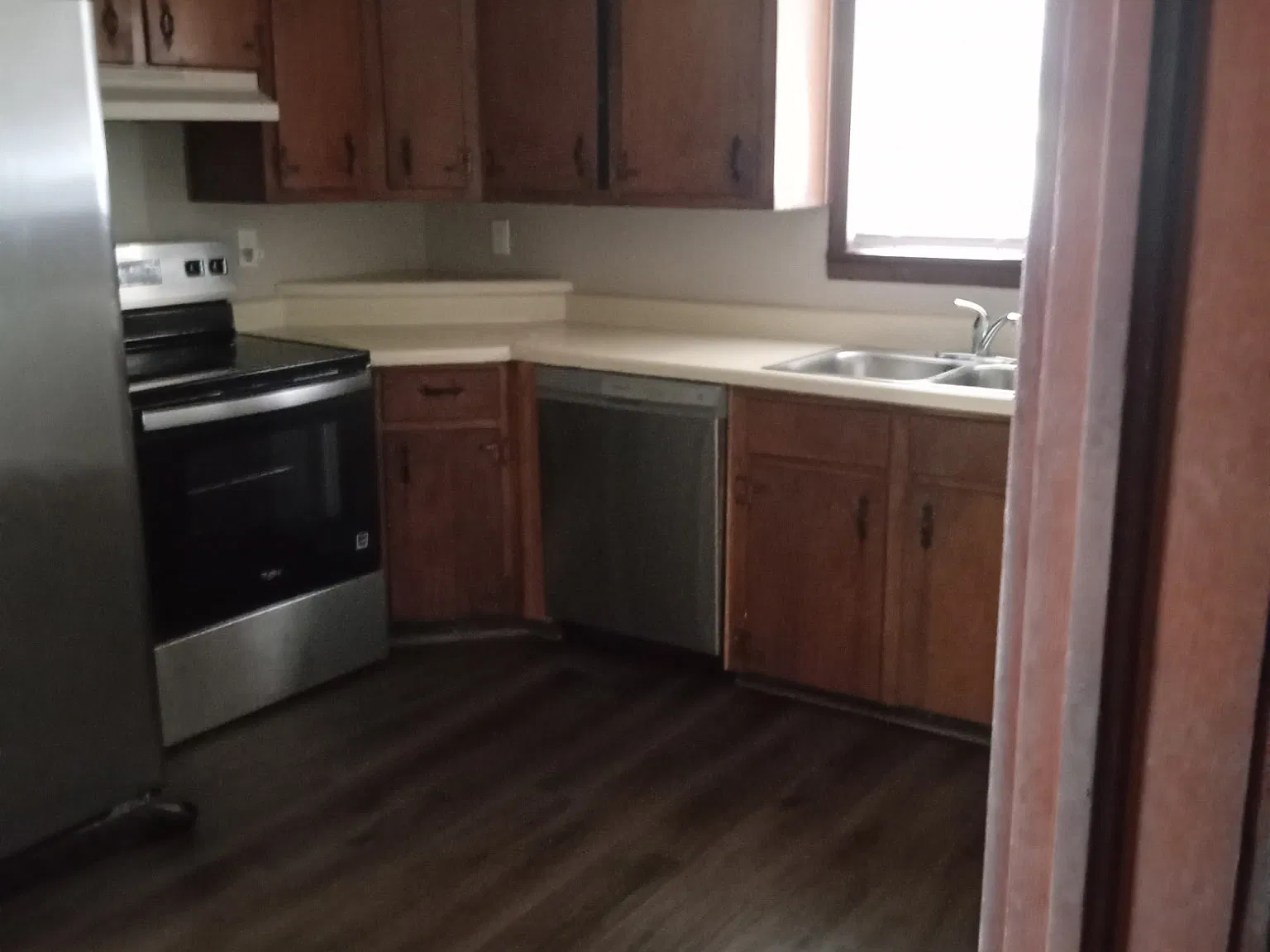 2 bed, 1000 sqft, $1,400 — Photo 4