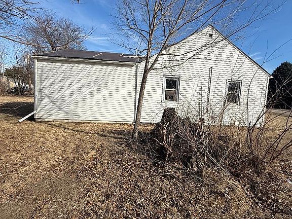 2nd image of 1214 W 20th St