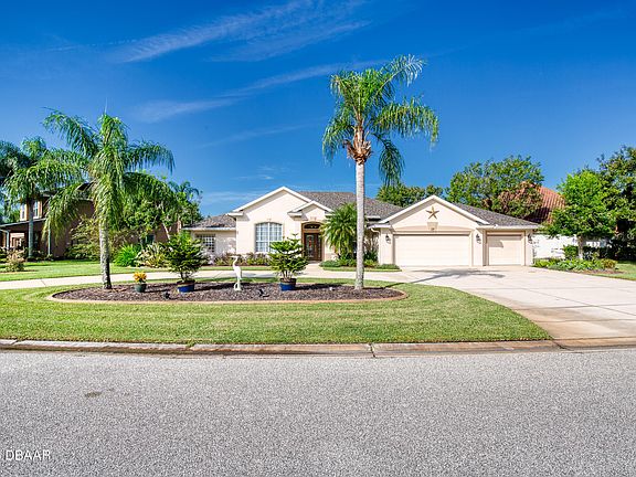 2nd image of 18 Black Pine Way