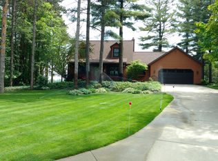 7576 Bingham St, Zeeland, MI 49464