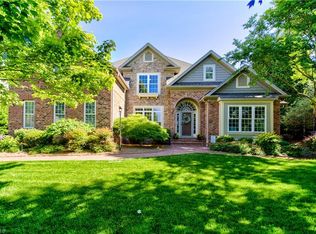 3910 Burning Tree Ln, Winston Salem, NC 27106