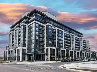 405 Dundas St W #810, Oakville, ON