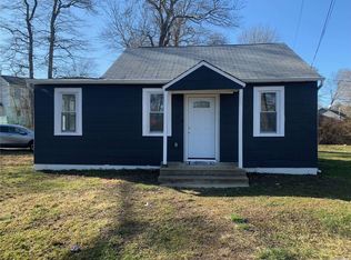 147 Forest Rd E, Mastic Beach, NY 11951